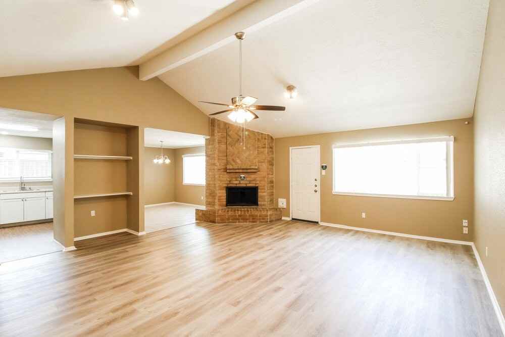2535 Goldspring Ln - Photo 6 of 16