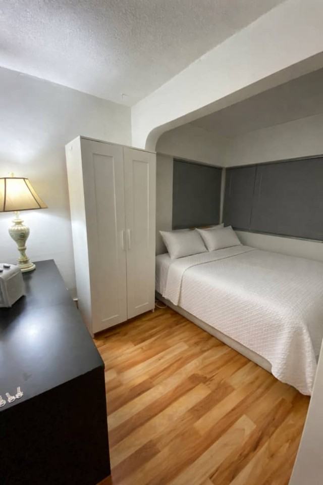 4745 Gladstone Street #4745 - Photo 4 of 4