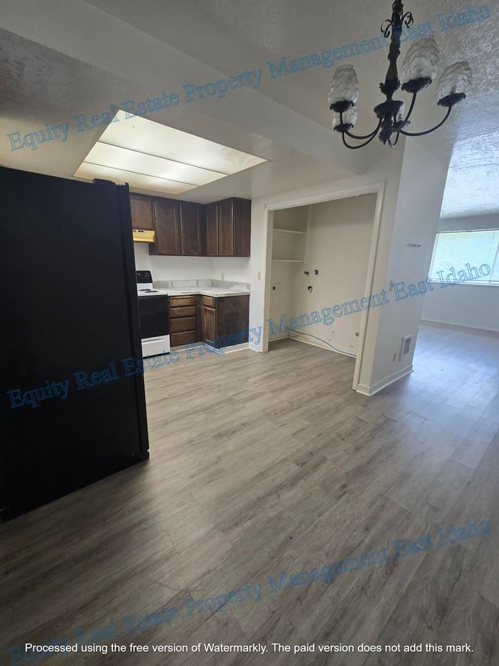 854 Bryan Rd #854 - Photo 5 of 24