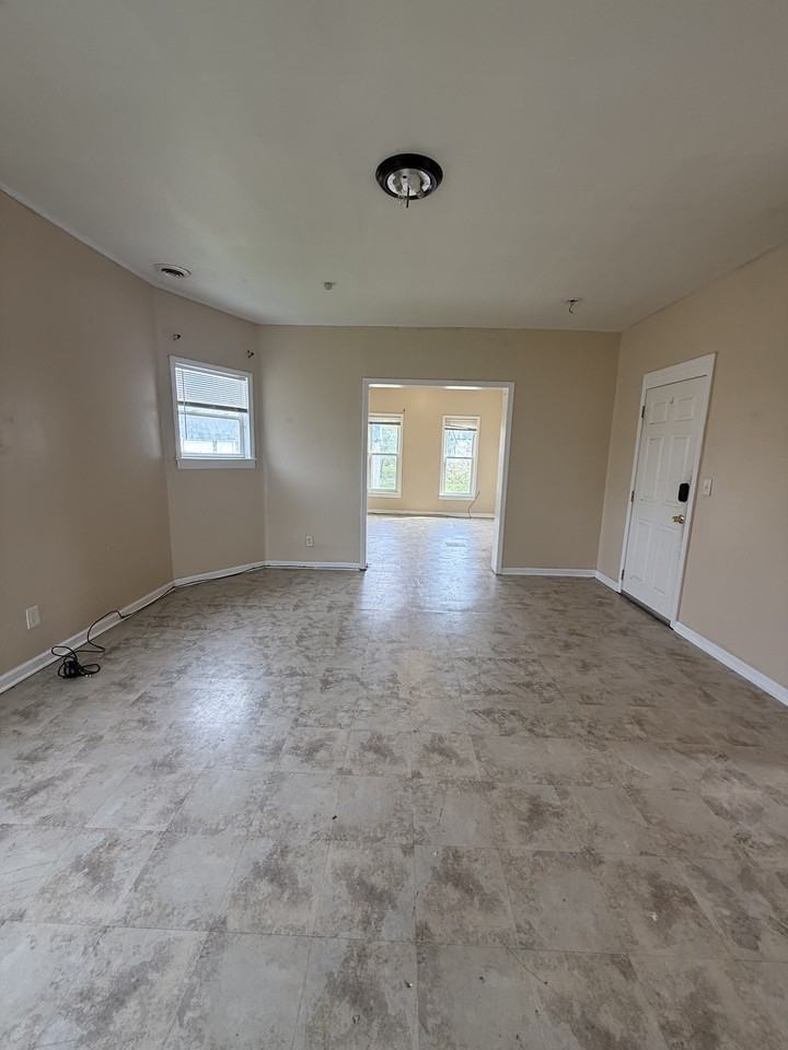 238/240 Northampton St - Lower #1 - Photo 7 of 10