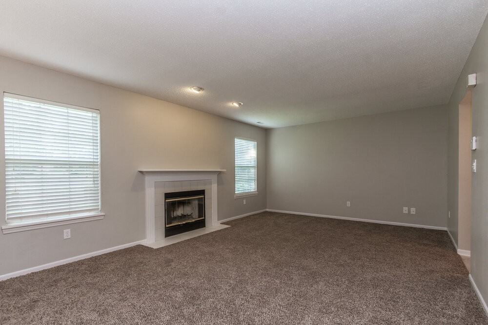 4218 Useppa Ct - Photo 2 of 15