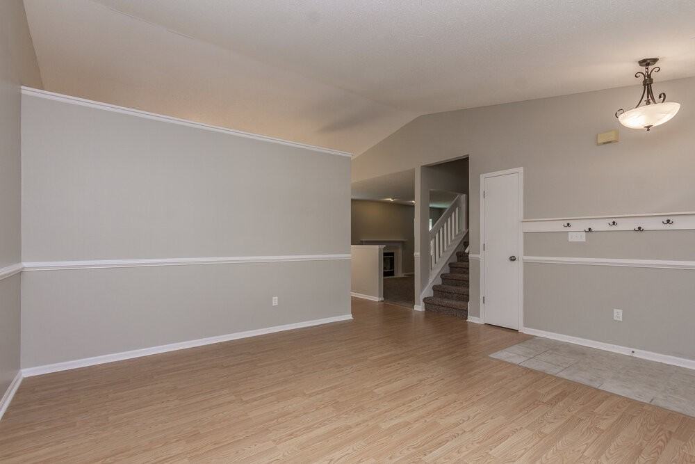 4218 Useppa Ct - Photo 4 of 15