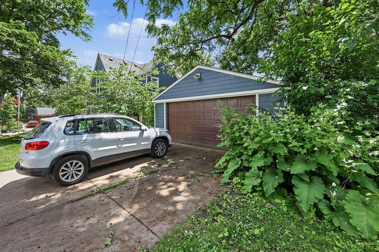 307 Doty Ave #1 - Photo 4 of 14