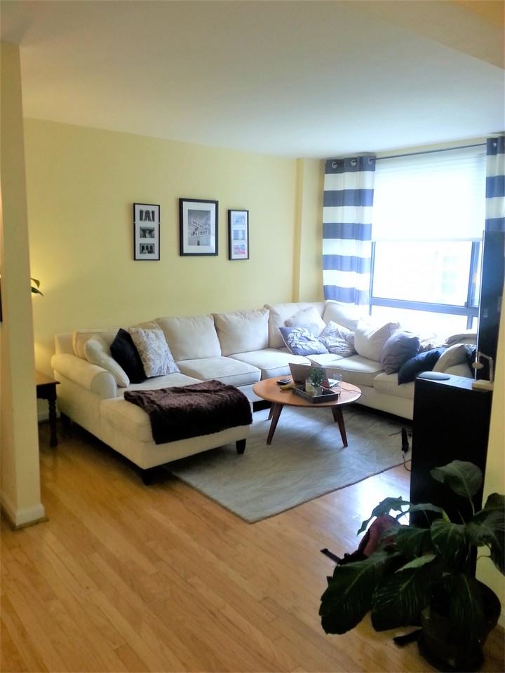2605 39th St Nw #1 - Photo 4 of 11