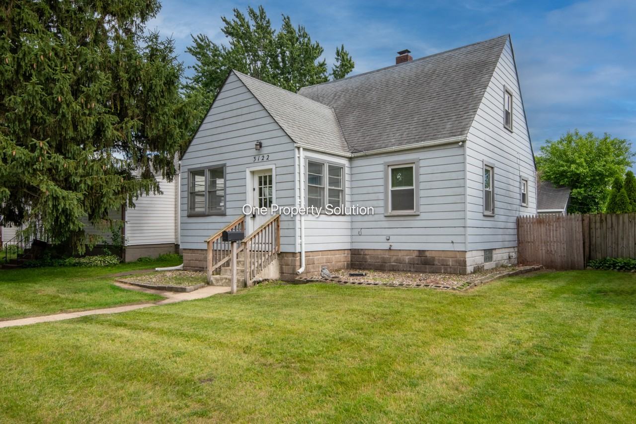 3122 Crane Pl #1 - Photo 2 of 22