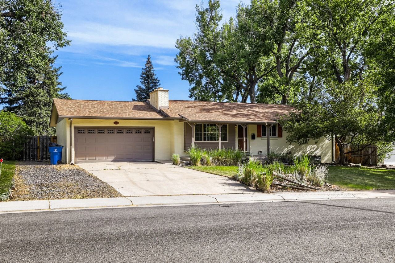 13487 W 25th Pl - Photo 2 of 29