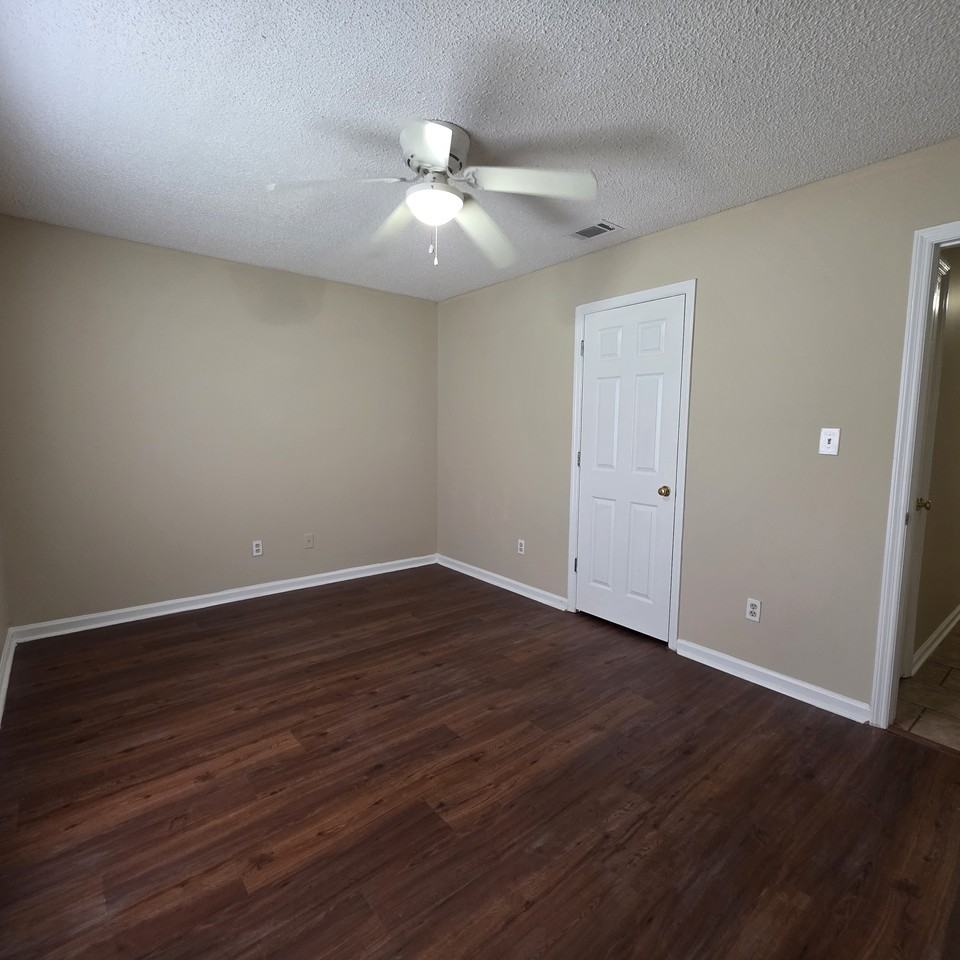106 Augusta Ct #A - Photo 7 of 11