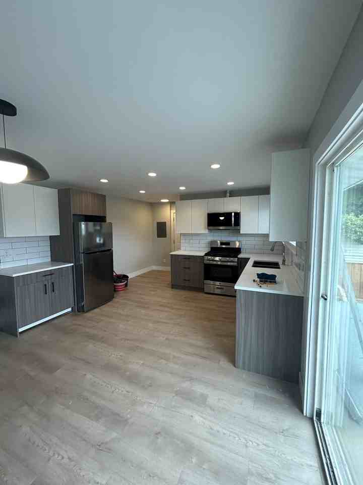 7784 Cedar Street - Photo 2 of 17