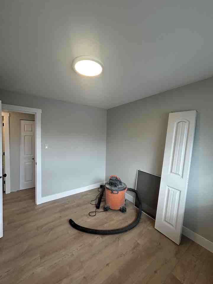 7784 Cedar Street - Photo 6 of 17