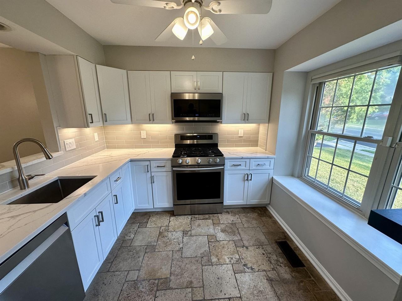 18924 Impulse Ln #1 - Photo 7 of 43