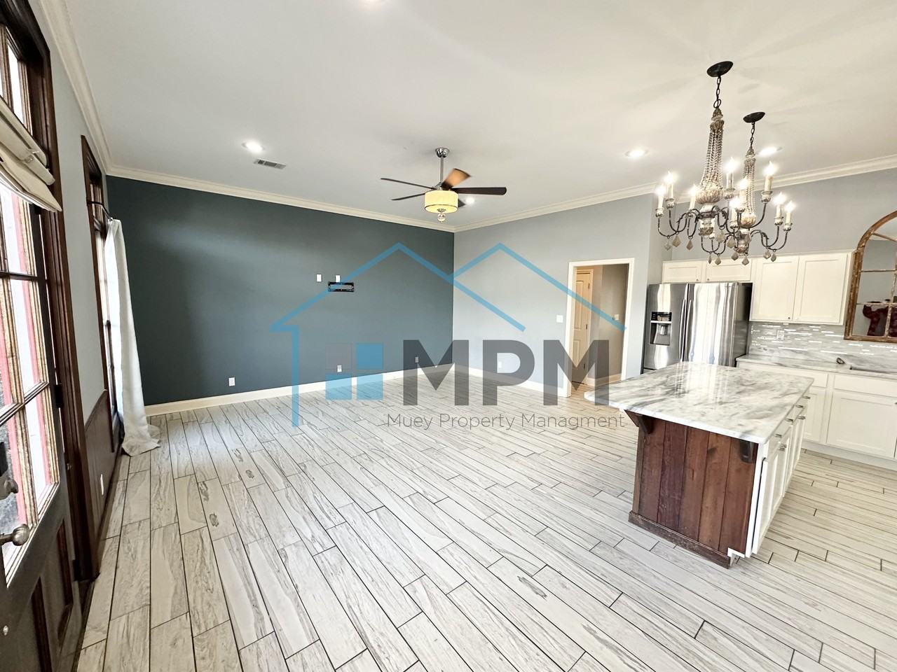 513 Cliff Bullock Dr #1 - Photo 3 of 26