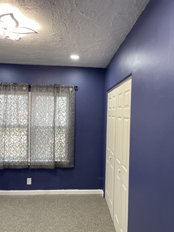 3802 E Seedling Mile Rd #1 - Photo 5 of 13