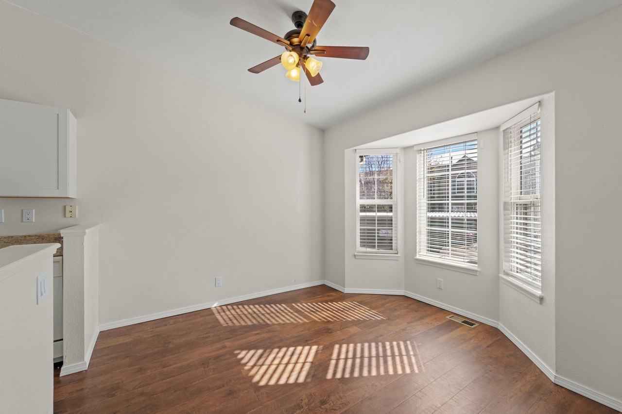 6082 Colony Cir #1 - Photo 4 of 10