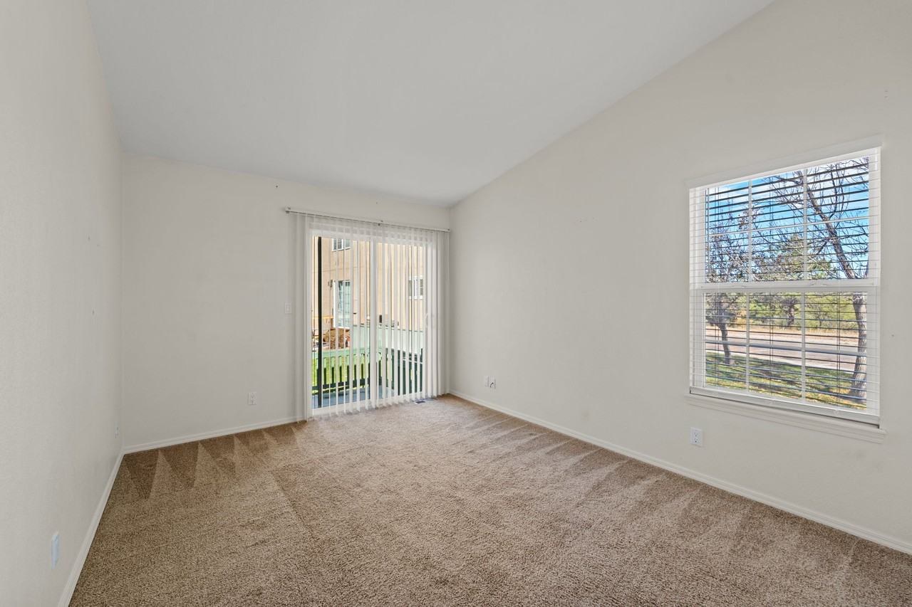 6082 Colony Cir #1 - Photo 7 of 10