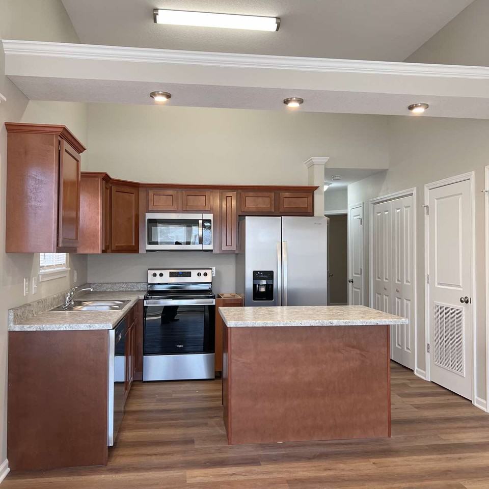 139 Sw 145th Rd #A - Photo 3 of 12