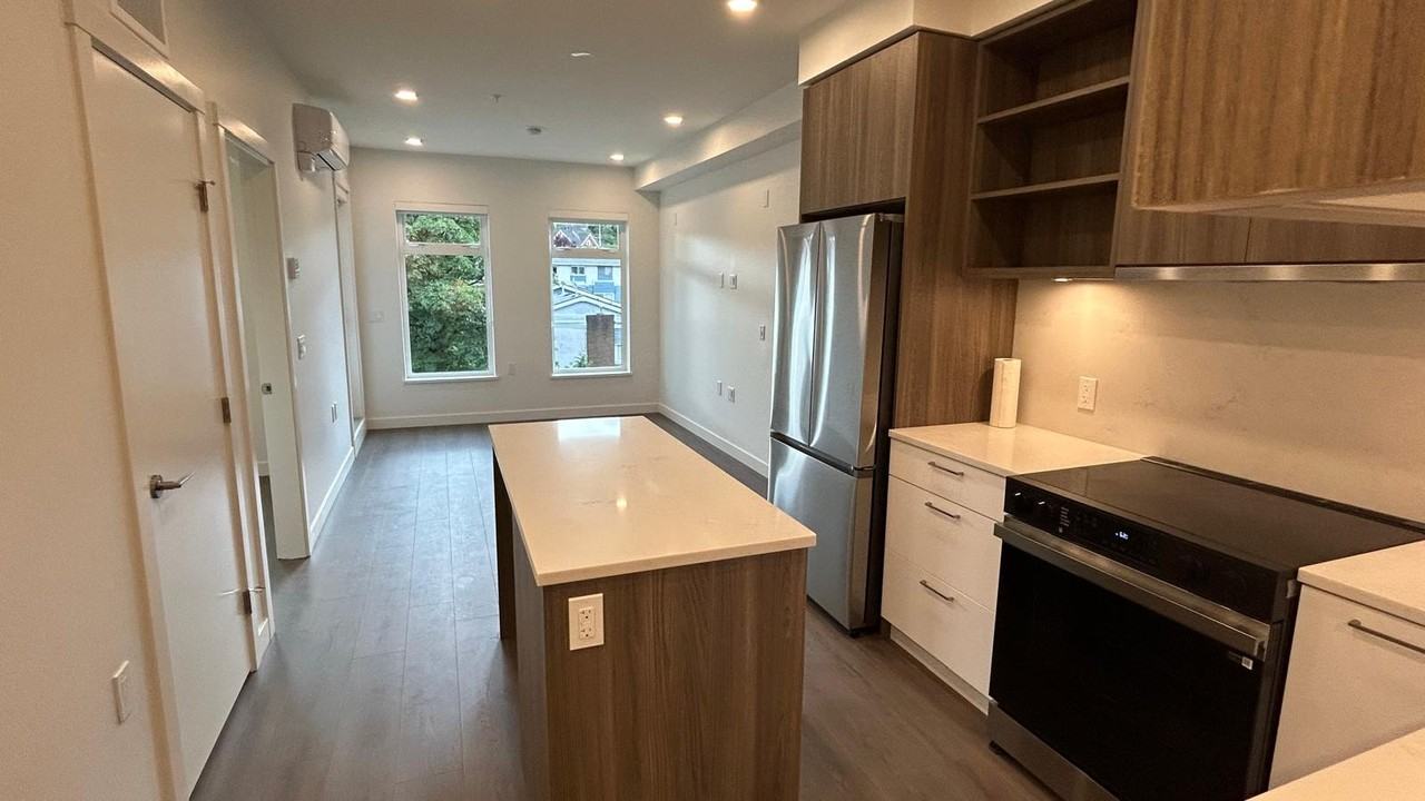 82 1st Street #4XX - Photo 5 of 22