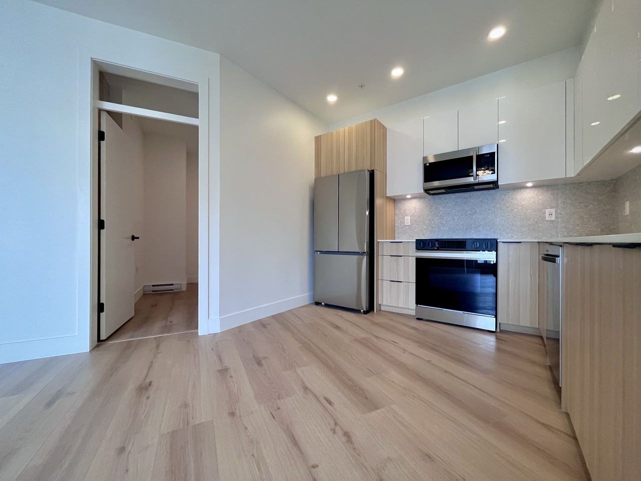 20769 Fraser Highway #622 - Photo 3 of 20