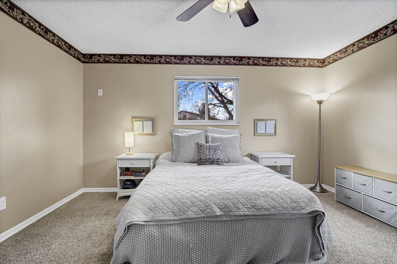 2990 Roche Dr S #1 - Photo 5 of 10