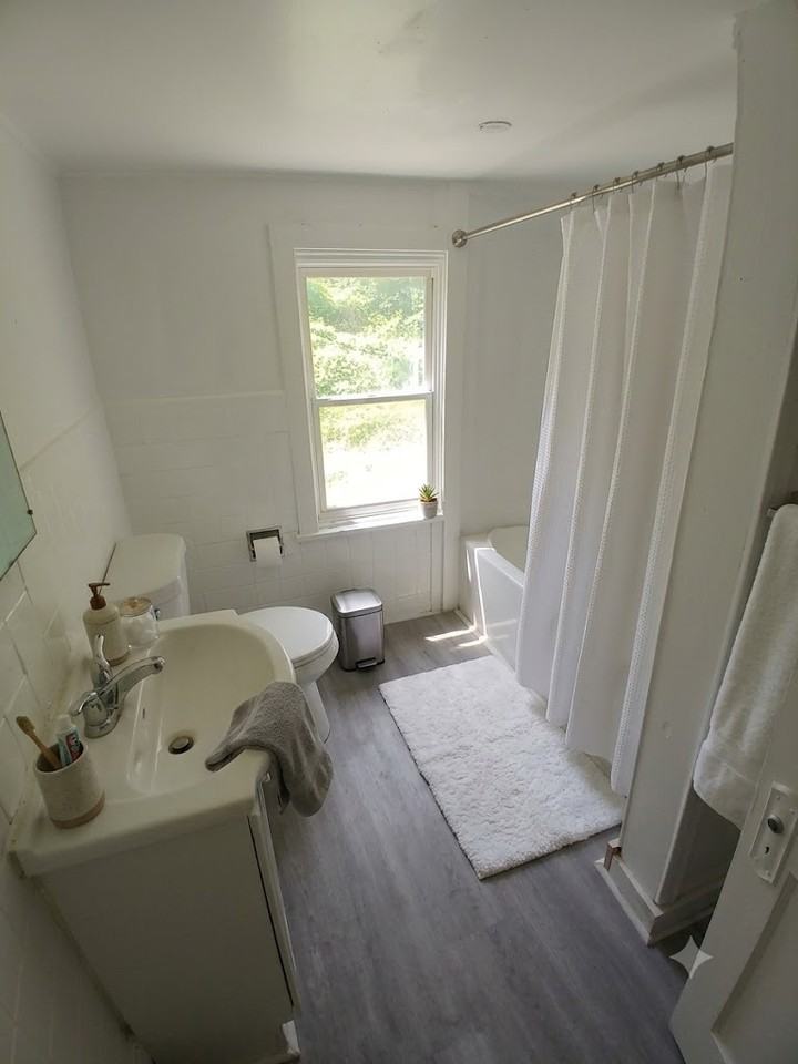 705 Corbin St #1 - Photo 4 of 6