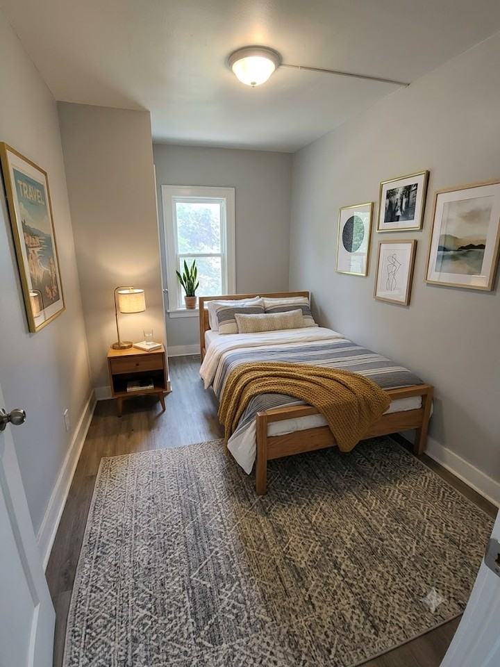 705 Corbin St #1 - Photo 5 of 6