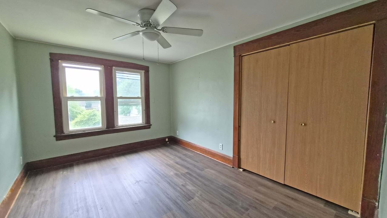 52 N Brockway Ave #3 - Photo 5 of 7