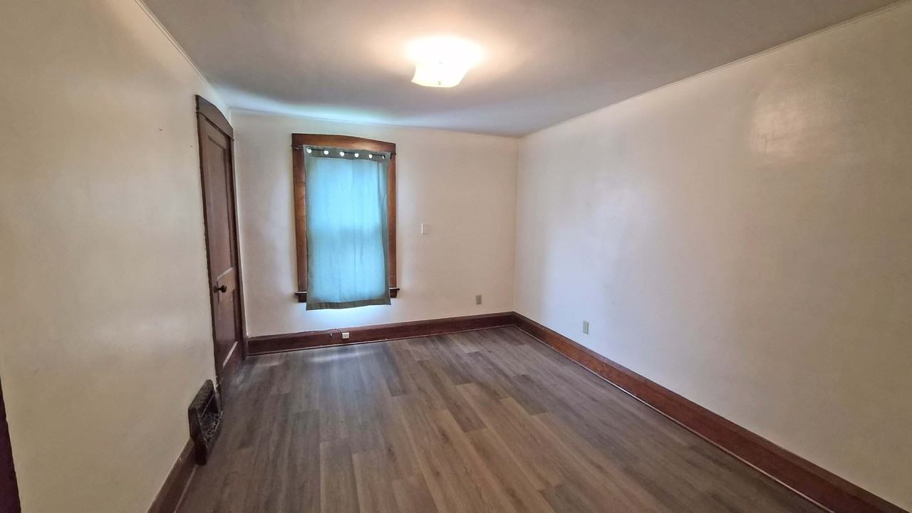 52 N Brockway Ave #3 - Photo 7 of 7