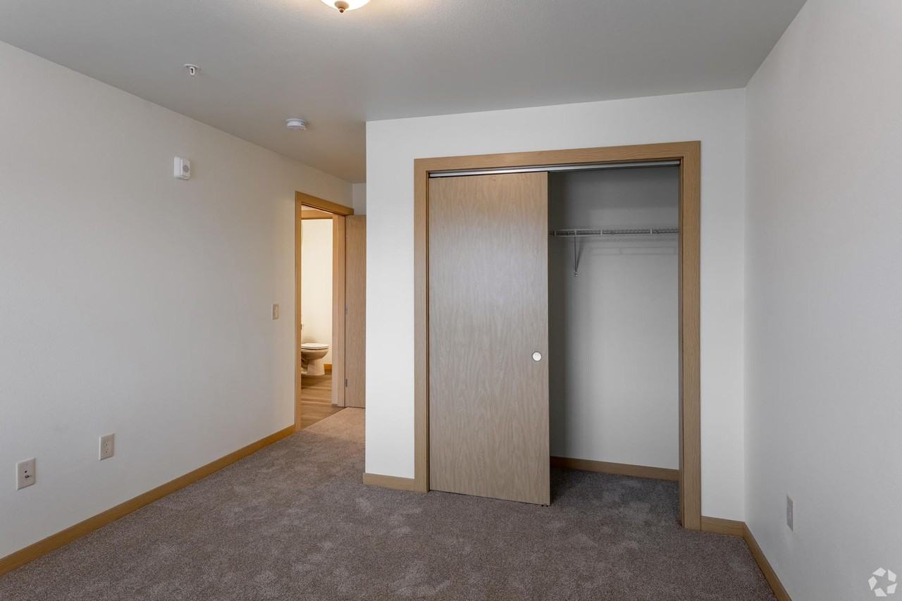 Park Brook Apartments (D) - Photo 3 of 21