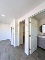 featured image of 1101 W Oak Ave #B