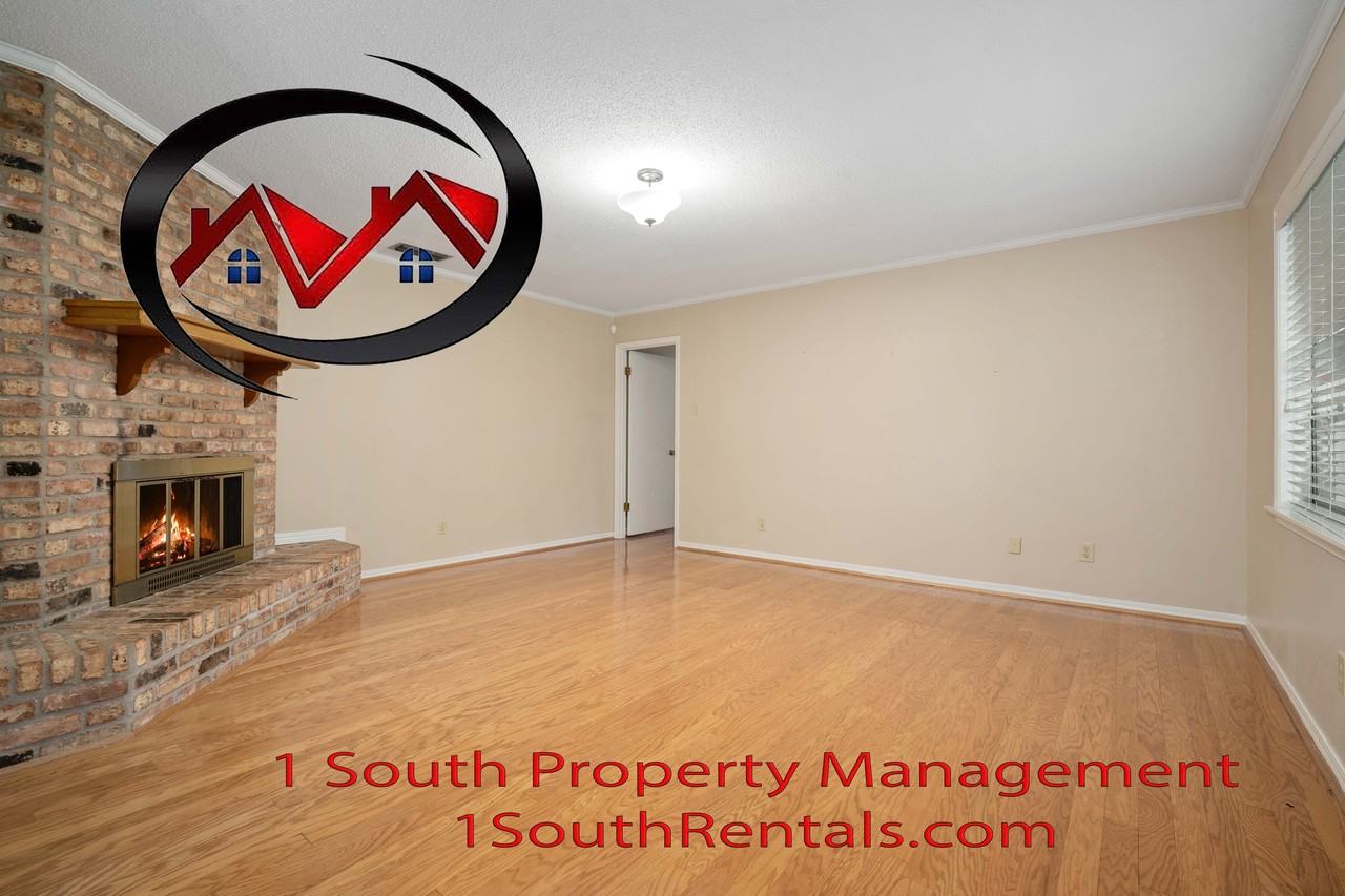 2205 Woodhillcrest Dr #1 - Photo 7 of 22