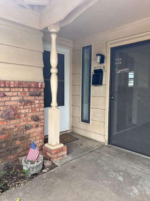 7728 Nw 30th St #1 - Photo 3 of 19