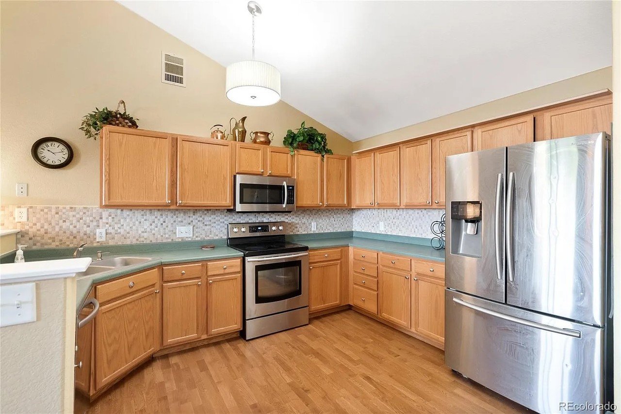 3252 E 103rd Dr #1 - Photo 7 of 17