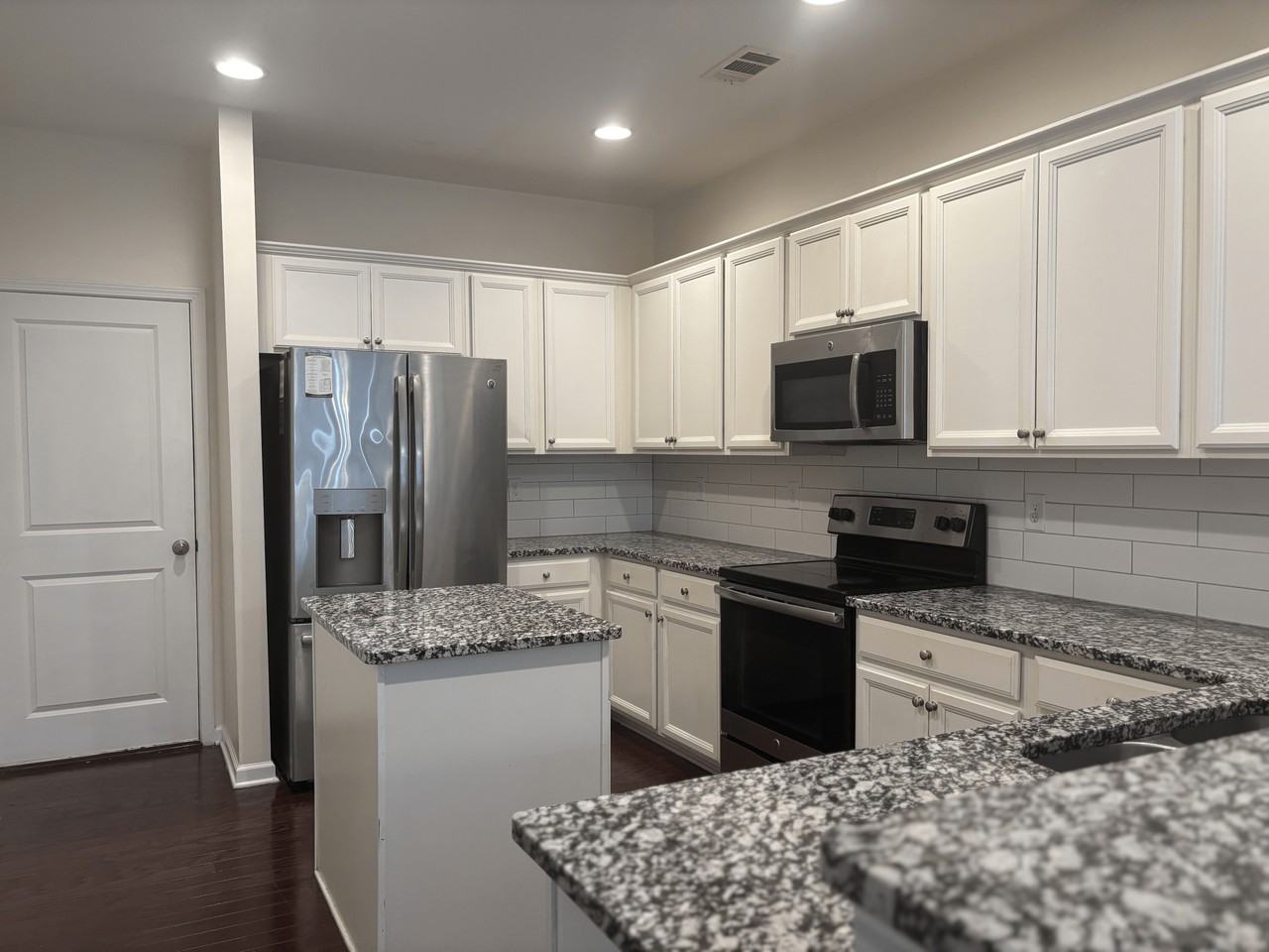 1047 Haley Woods Ct #1 - Photo 6 of 27