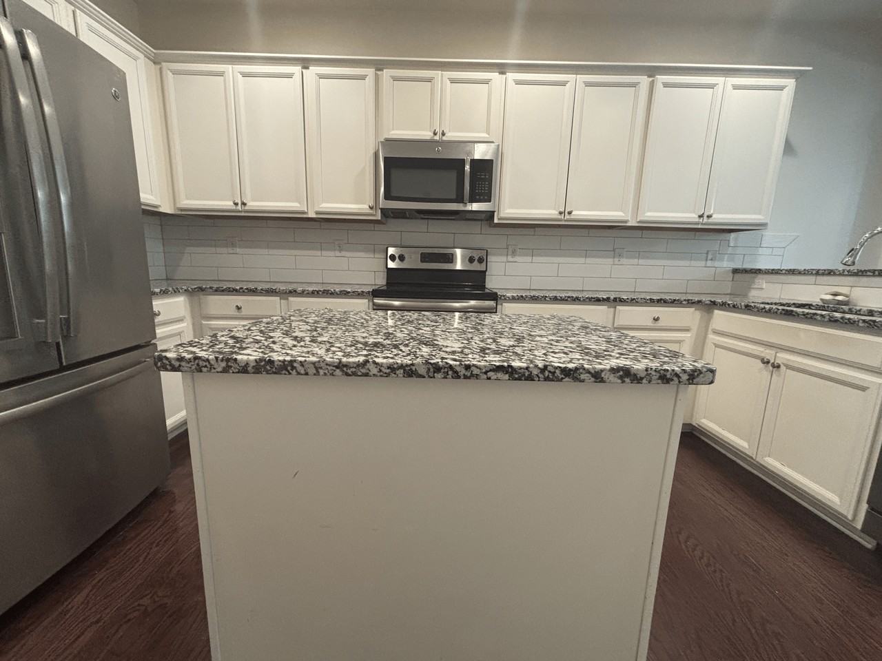 1047 Haley Woods Ct #1 - Photo 7 of 27