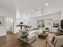 featured image of 800 N River St