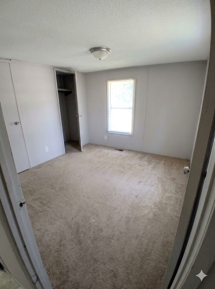 222 Hallelujah Ln #1 - Photo 4 of 7