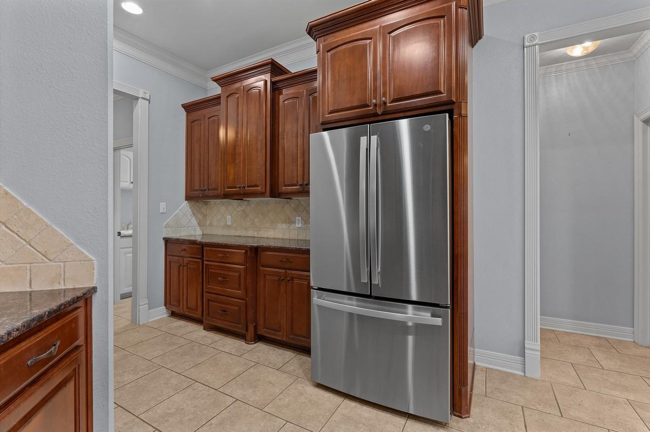 495 Half Moon Ln #1 - Photo 6 of 28