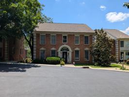 featured image of 407 Clairton Ct #1