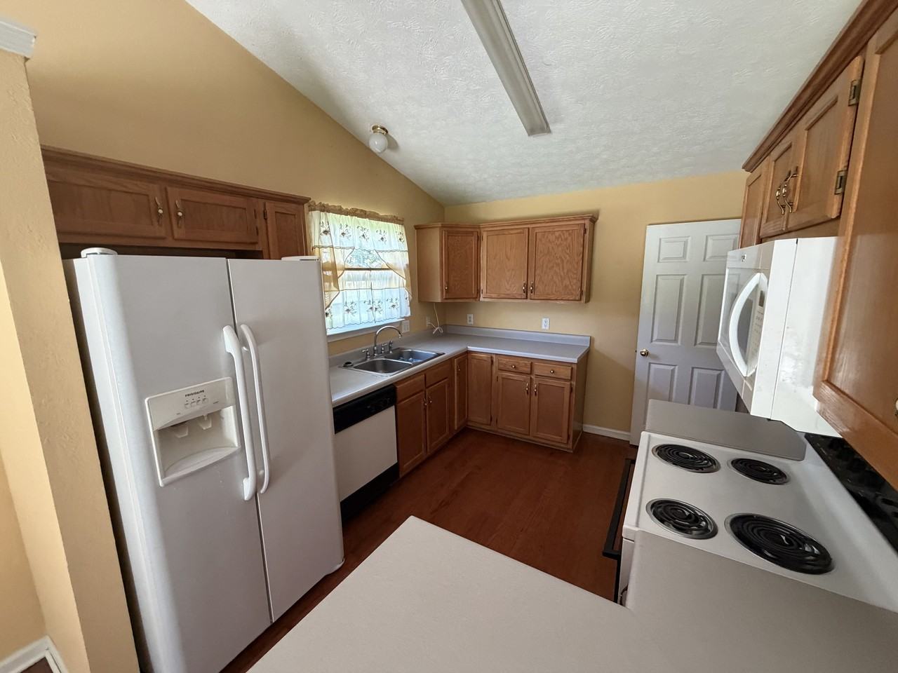 105 Pleasant Ln #1 - Photo 4 of 4