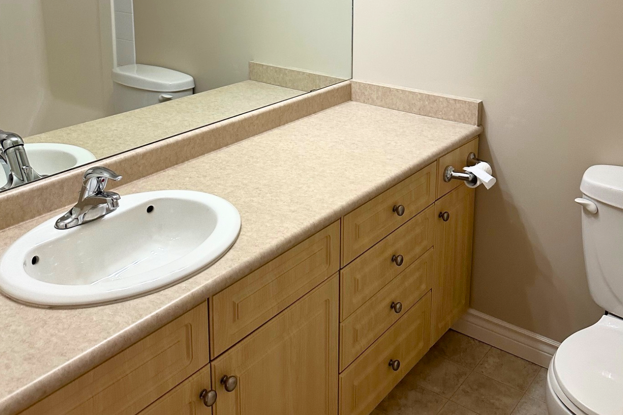 9914 101 Avenue - 207Renaissance #207 - Photo 5 of 18