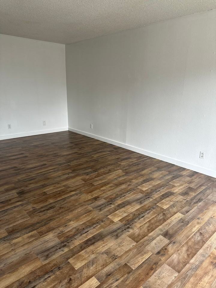 Southbrook Apartments - Photo 7 of 14
