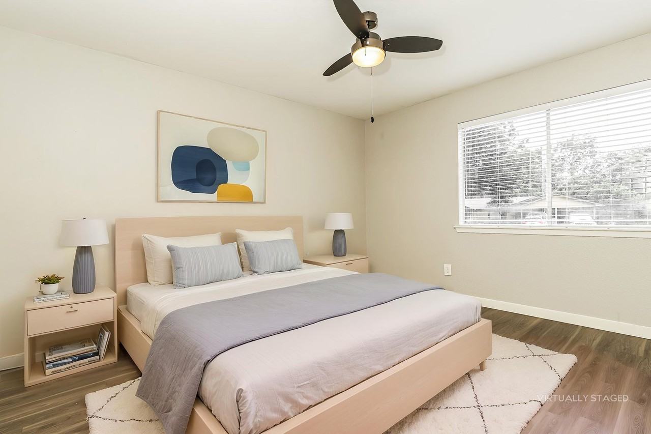 10615 Golden Quail Dr - Photo 3 of 18