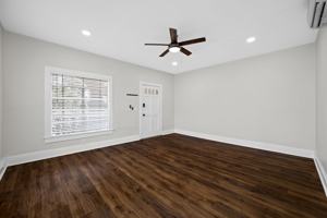 featured image of 1700 Park St N