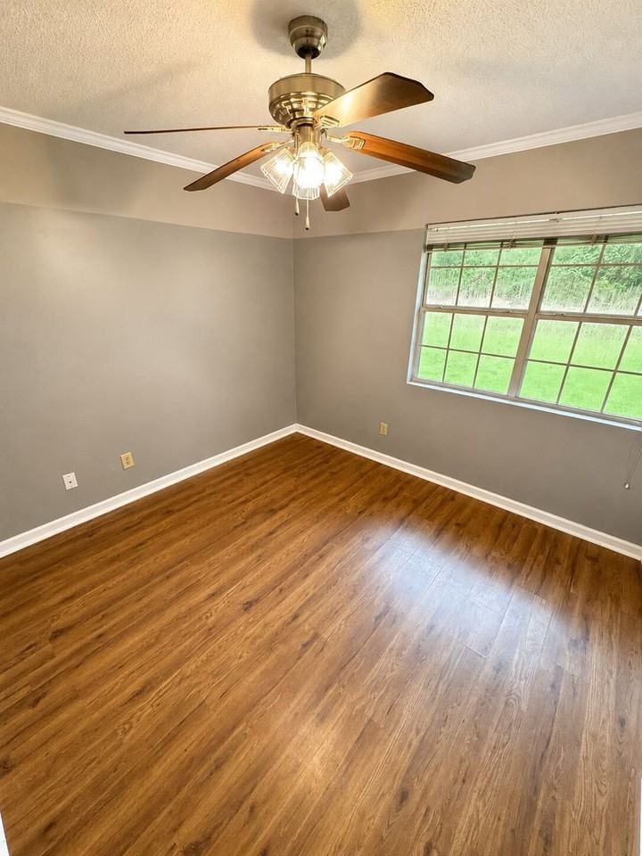 436 E Mckinley Ave - Photo 2 of 14