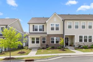 featured image of 2466 Hutch Ln #1