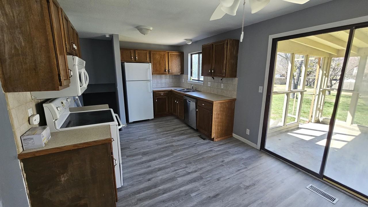 6834 E Winterberry Cir #1 - Photo 4 of 11