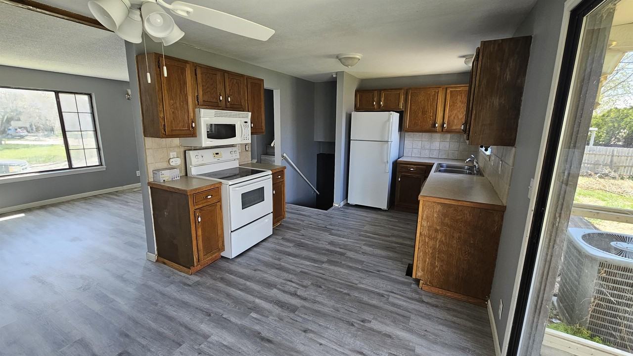 6834 E Winterberry Cir #1 - Photo 5 of 11