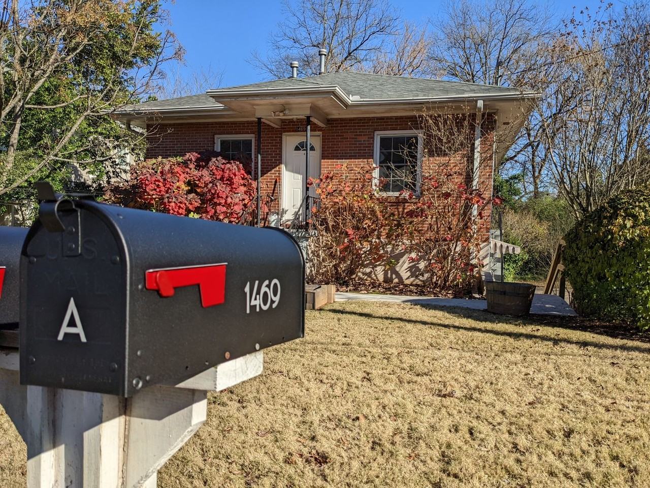 1469 Pine Ave #A - Photo 2 of 13