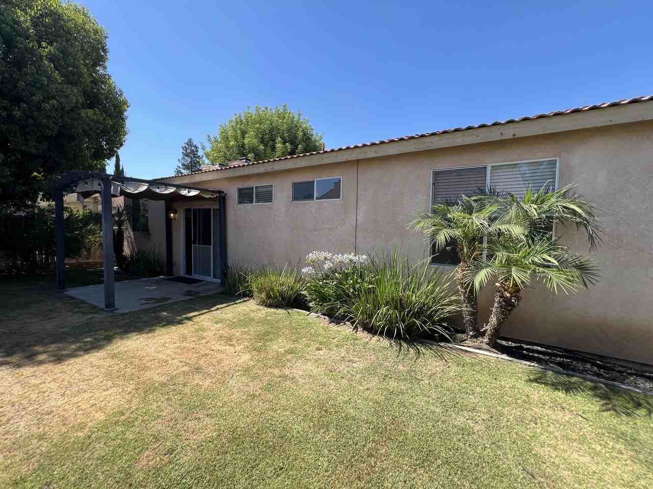 10821 Tivoli Ct #1 - Photo 7 of 15