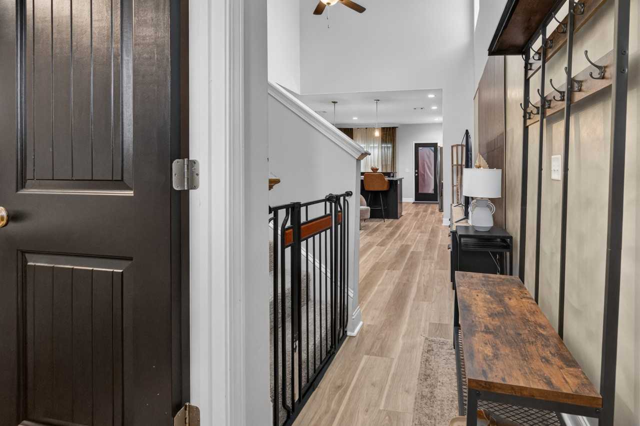 840 Abode Ave #1 - Photo 5 of 44
