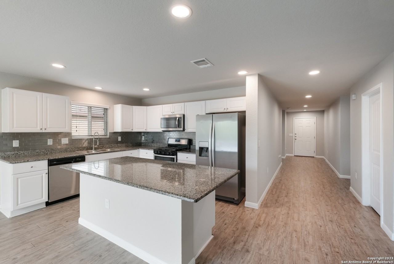 10102 Relic Oaks #1 - Photo 4 of 17